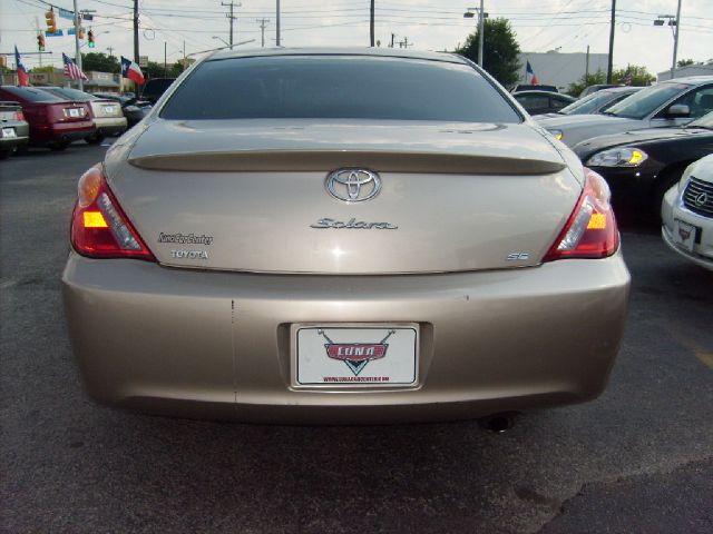 Toyota Camry Solara 2006 photo 2