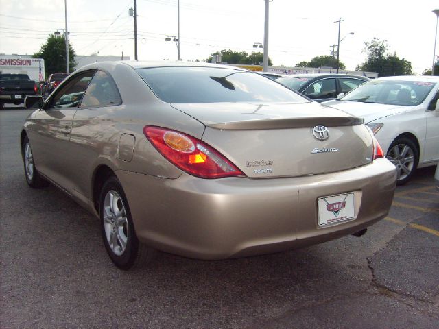 Toyota Camry Solara 2006 photo 3