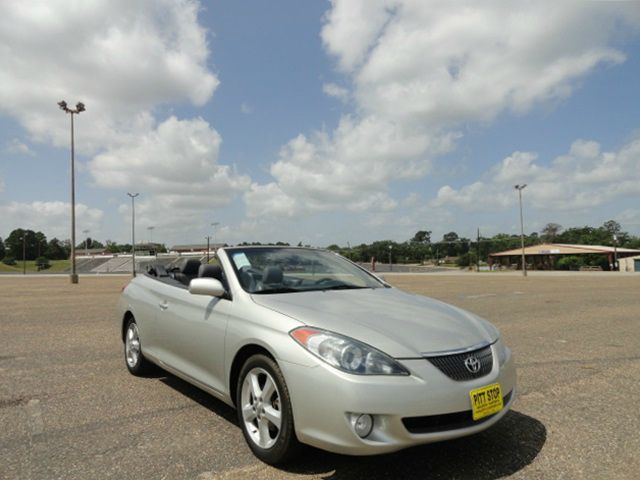 Toyota Camry Solara 2006 photo 2