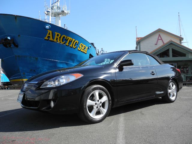 Toyota Camry Solara 2006 photo 2