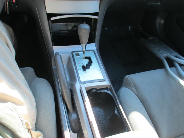 Toyota Camry Solara 2006 photo 9