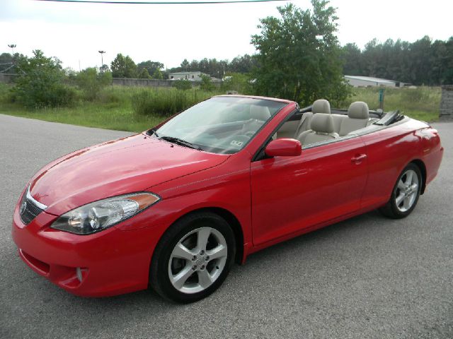 Toyota Camry Solara 2006 photo 2