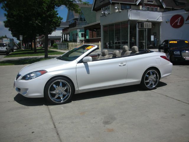 Toyota Camry Solara 2006 photo 2