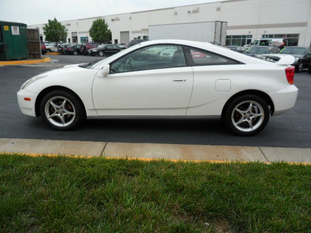 Toyota Celica 2001 photo 1