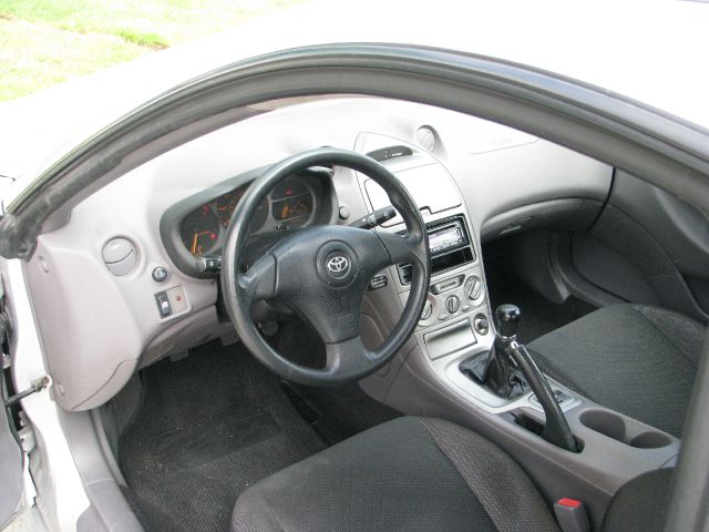 Toyota Celica 2001 photo 2