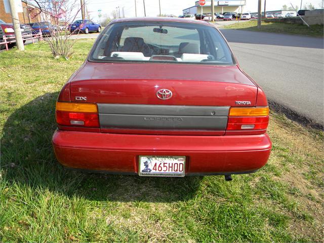 Toyota Corolla LT Extended Minivan 4D Sedan