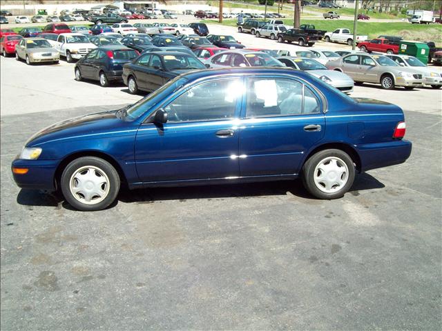 Toyota Corolla Base Sedan