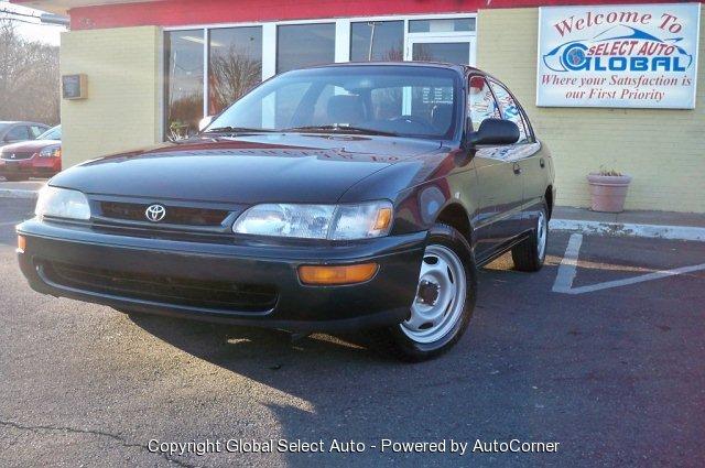 Toyota Corolla Base Sedan