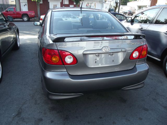 Toyota Corolla W/T REG CAB Sedan