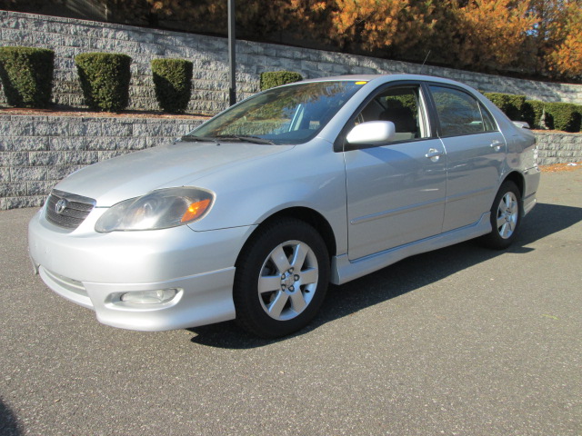 Toyota Corolla C/k3500 4x4 Crew Cab LTZ Unspecified