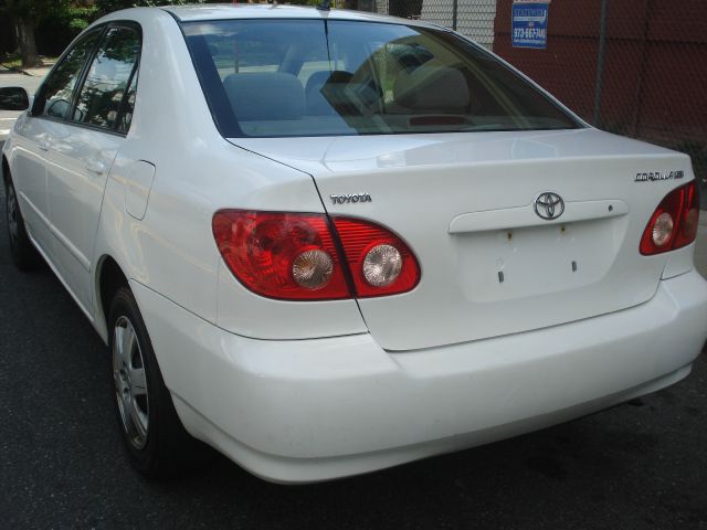 Toyota Corolla SEL Sport Utility 4D Sedan