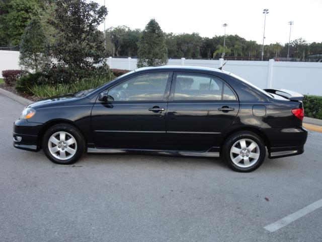 Toyota Corolla Unknown Sedan