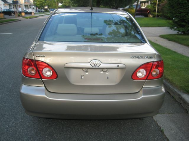 Toyota Corolla SEL Sport Utility 4D Sedan