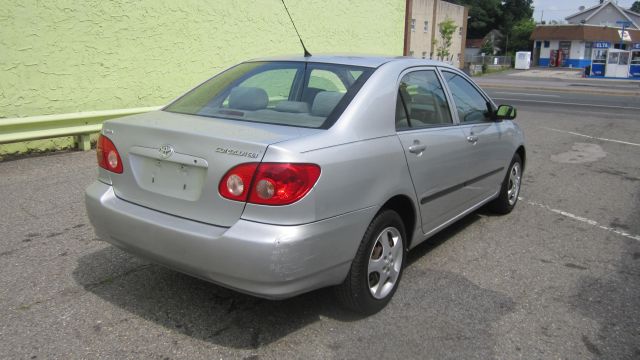 Toyota Corolla SEL Sport Utility 4D Sedan