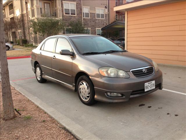 Toyota Corolla Unknown Sedan