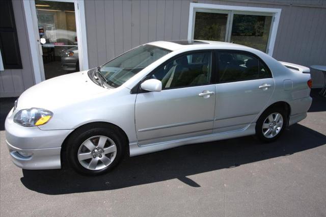 Toyota Corolla SLT Bighorn 4X2 Sedan