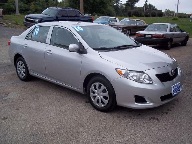 Toyota Corolla Supercab Flareside XL Sedan