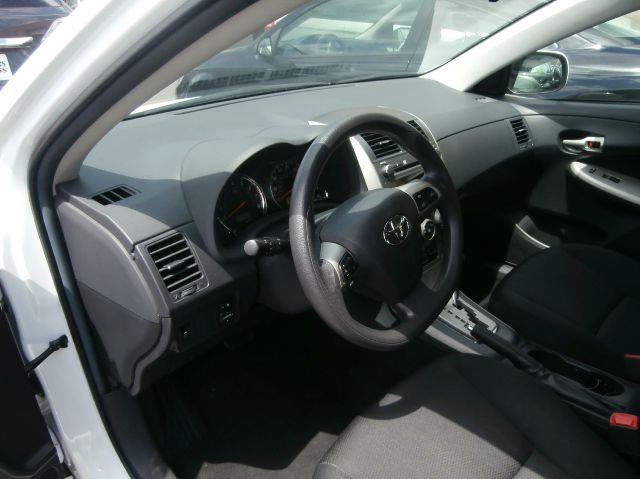 Toyota Corolla 2011 photo 0