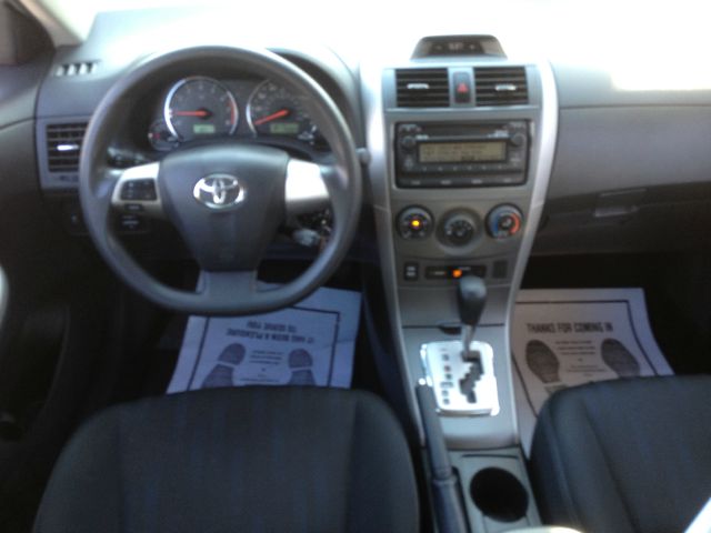 Toyota Corolla 2012 photo 12