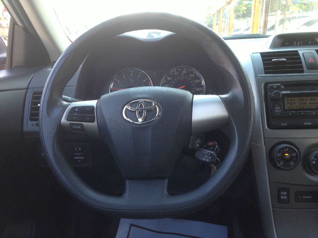 Toyota Corolla 2012 photo 40