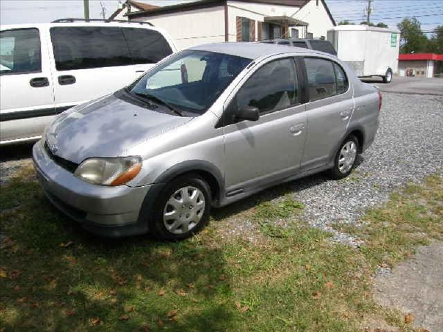 Toyota Echo Unknown Sedan