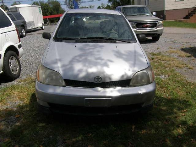 Toyota Echo 2000 photo 4