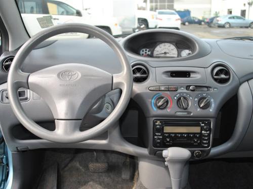 Toyota Echo 2001 photo 1