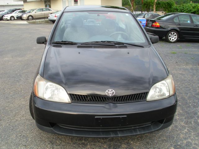 Toyota Echo 2001 photo 2