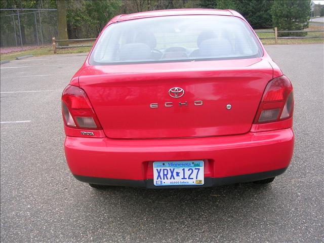 Toyota Echo 2001 photo 3