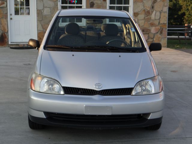 Toyota Echo 2002 photo 3