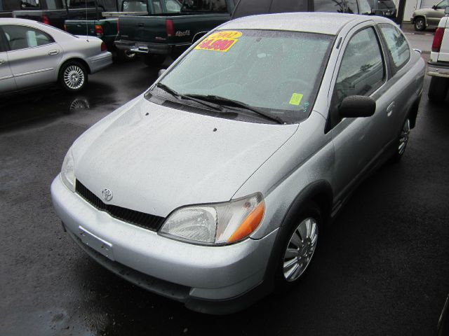 Toyota Echo 2002 photo 3