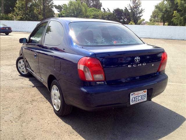 Toyota Echo 2002 photo 7