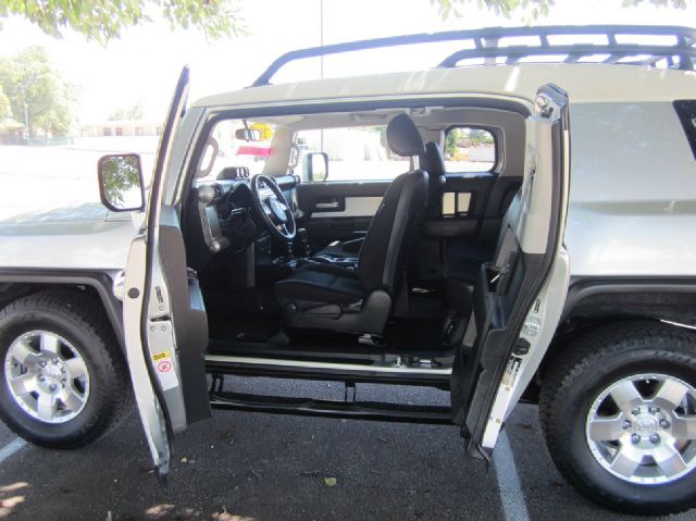 Toyota FJ Cruiser 2007 photo 10