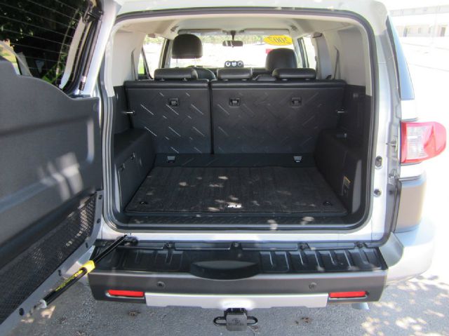 Toyota FJ Cruiser 2007 photo 3