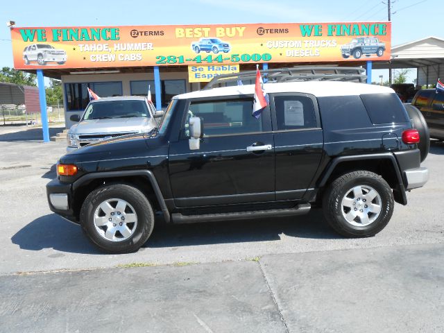 Toyota FJ Cruiser 4wd SUV