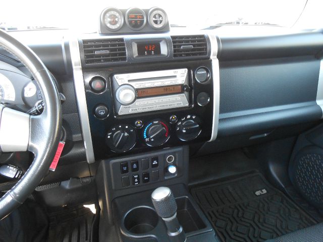 Toyota FJ Cruiser 2007 photo 16