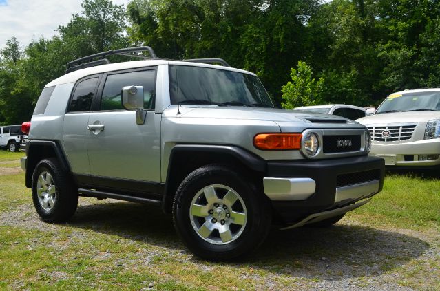 Toyota FJ Cruiser 2007 photo 3