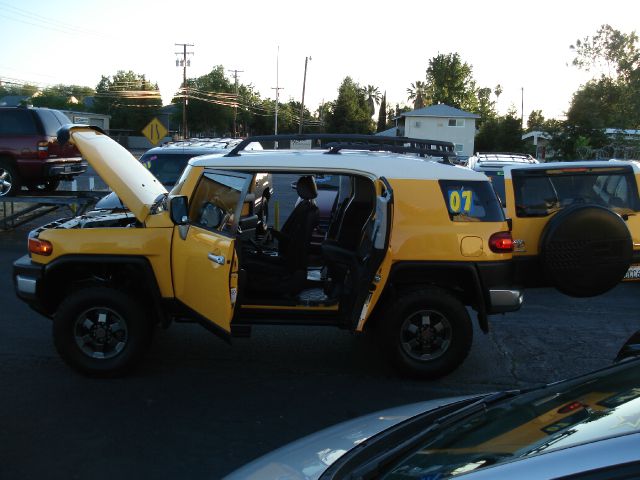 Toyota FJ Cruiser 2007 photo 17