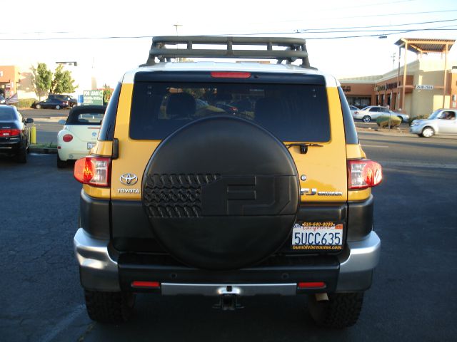 Toyota FJ Cruiser 2007 photo 26