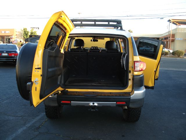 Toyota FJ Cruiser 2007 photo 30