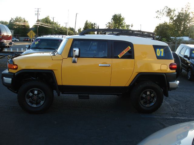 Toyota FJ Cruiser 2007 photo 35