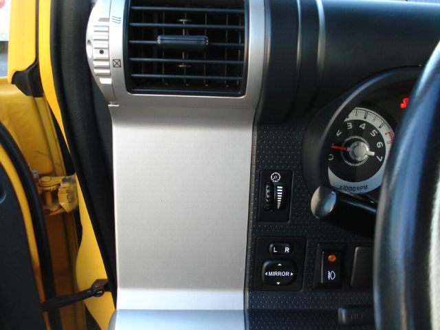 Toyota FJ Cruiser 2007 photo 36