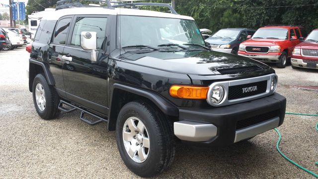 Toyota FJ Cruiser Overland Sport Utility 4D SUV