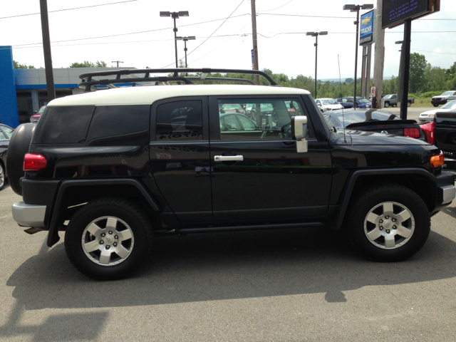 Toyota FJ Cruiser 2007 photo 3