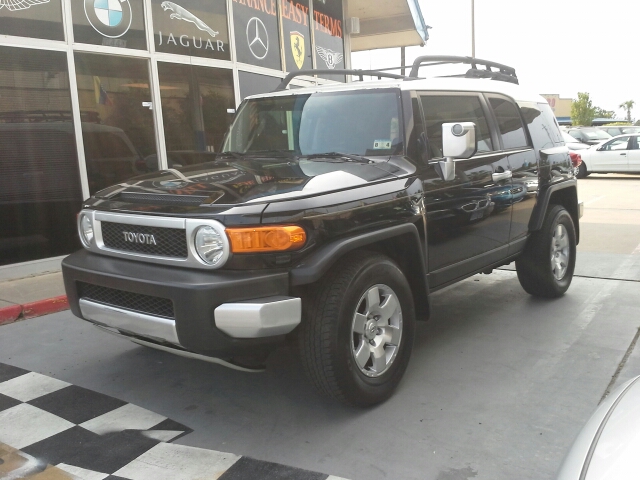 Toyota FJ Cruiser 2007 photo 2