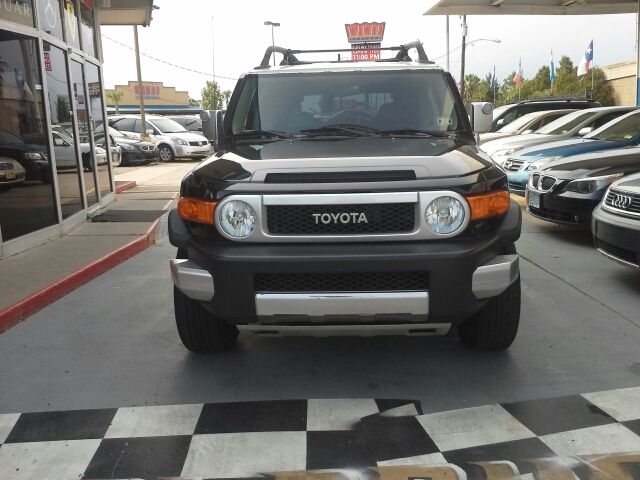 Toyota FJ Cruiser 2007 photo 3