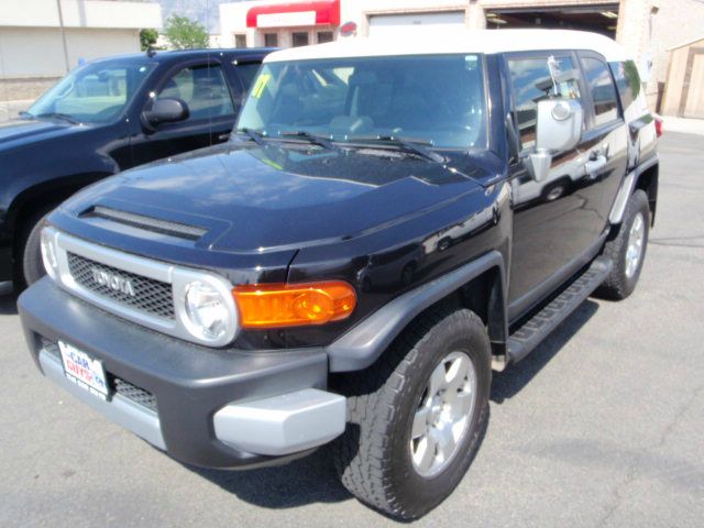 Toyota FJ Cruiser 2007 photo 2