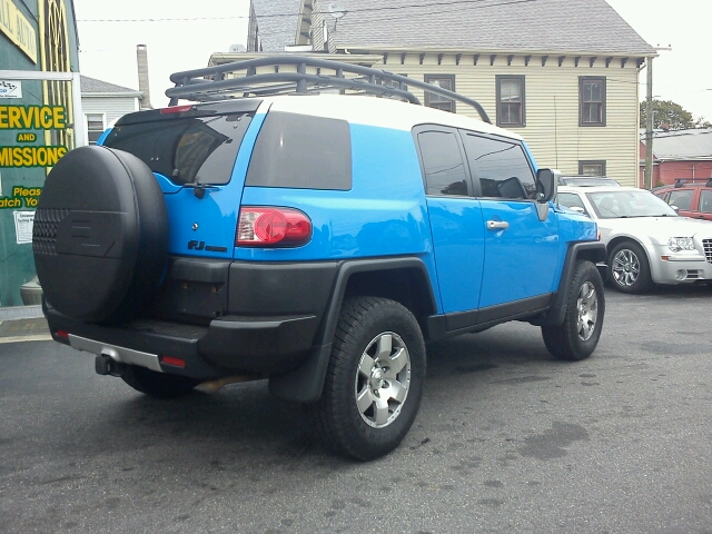 Toyota FJ Cruiser 2007 photo 3