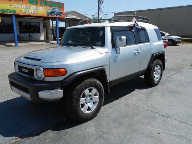 Toyota FJ Cruiser 2007 photo 9