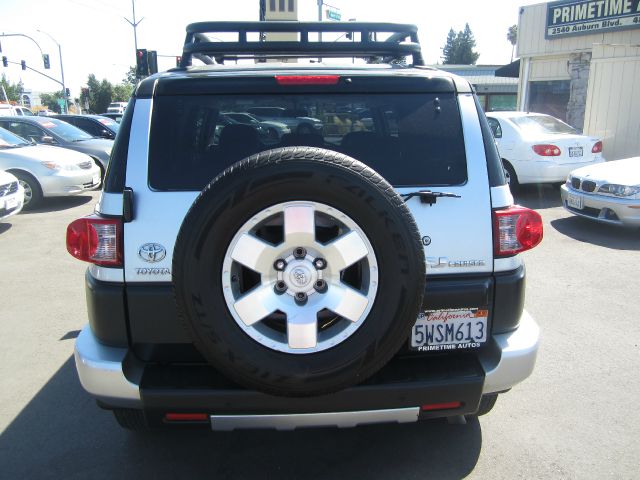 Toyota FJ Cruiser 2007 photo 1